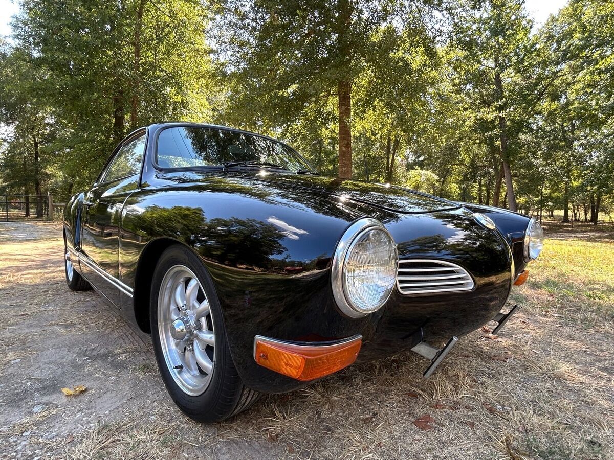 1970 Volkswagen 1600 Karmann-Ghia Coupe - photo 5