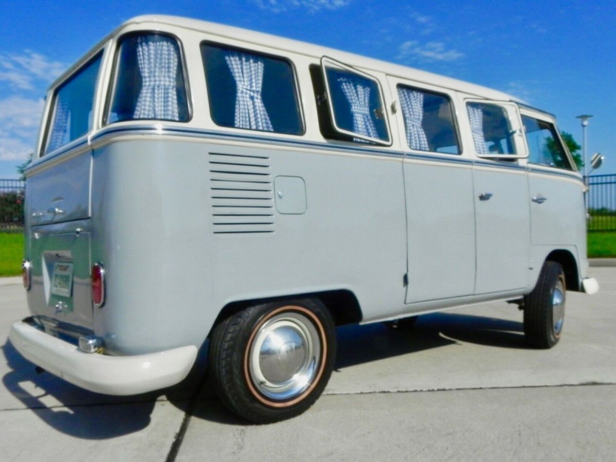 1970 Volkswagen Bus/Vanagon Deluxe - photo 5