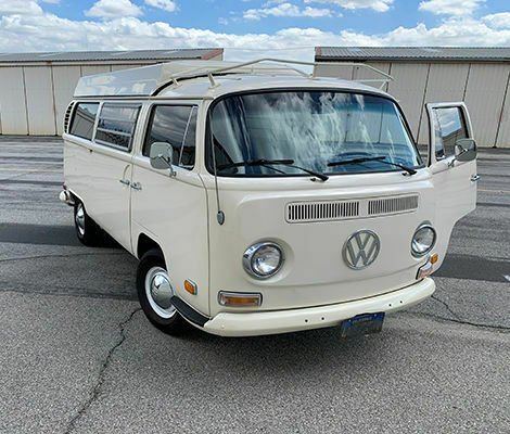 1970 Volkswagen Day Camper - Torn down to bare metal, repainted, rebuilt engine 1970 Volkswagen Bus/Vanagon Day Camper