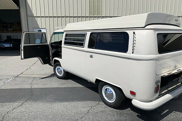 1970 Volkswagen Bus/Vanagon Day Camper - photo 4