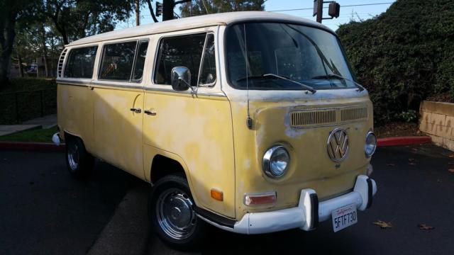 1970 Volkswagen Deluxe Bus 1970 Volkswagen Bus/Vanagon Deluxe