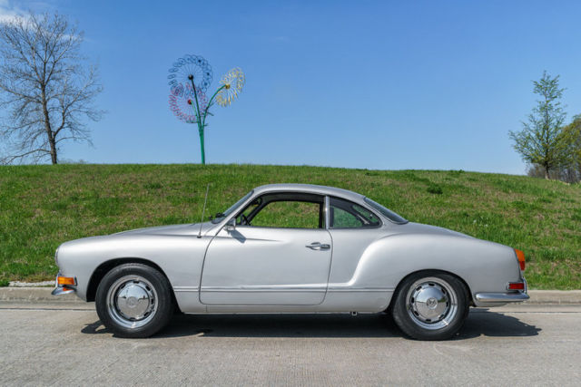 1970 Volkswagen Karmann Ghia - photo 7