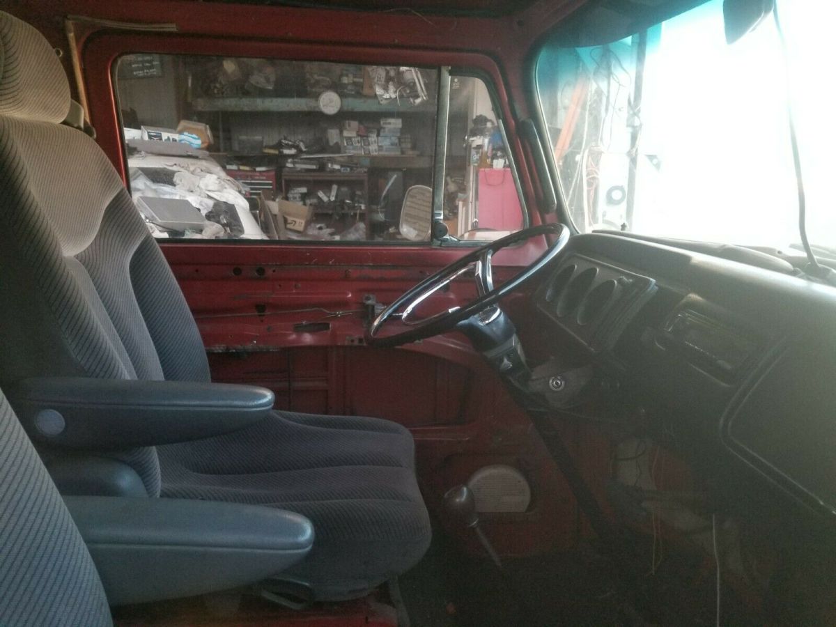 1970 Volkswagen Bus/Vanagon Type 2 - photo 2
