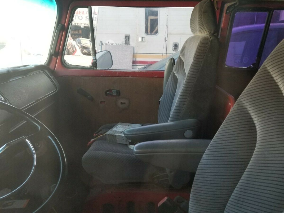 1970 Volkswagen Bus/Vanagon Type 2 - photo 3