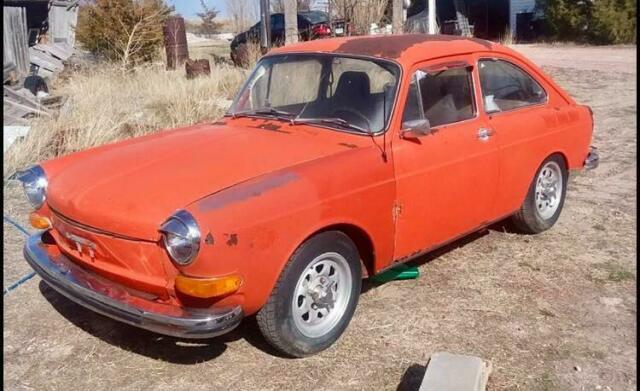 1970 Volkswagen Type III Fastback **Project ** automatic engine runs 1971 Volkswagen Type III