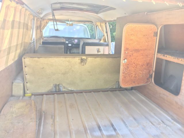 1970 Volkswagen Bus/Vanagon RUNNING, DRIVING, READY FOR RESTORATION! - photo 6