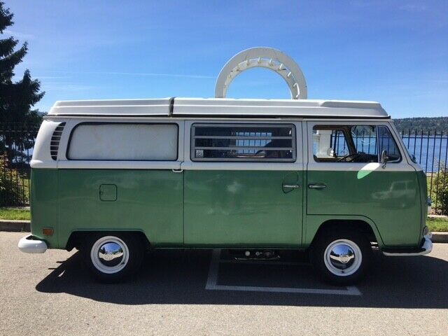 1970 Volkswagen Westfalia Camper. 2 liter Motor. Runs Great. 1970 Volkswagen Bus/Vanagon Westfalia Camper