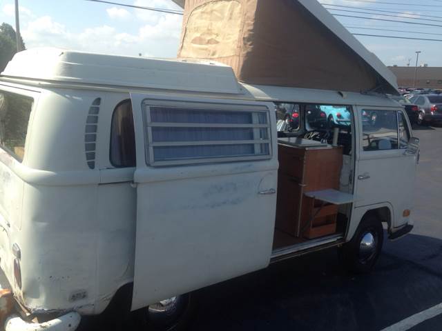 1970 Volkswagen Bus/Vanagon Westfalia camper - photo 4
