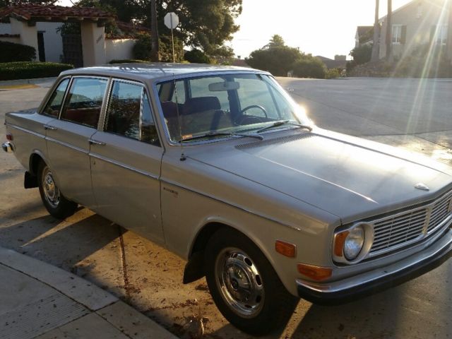 1970 Volvo 144 2.0 cu 4 Speed One Owner Beautiful Condition! 1970 Volvo 144S S