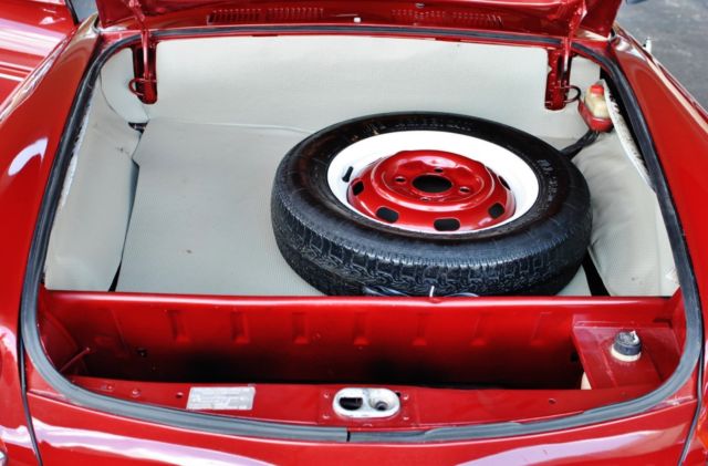 1970 Volkswagen Type III Squareback nice Restoration simply sweet - photo 10