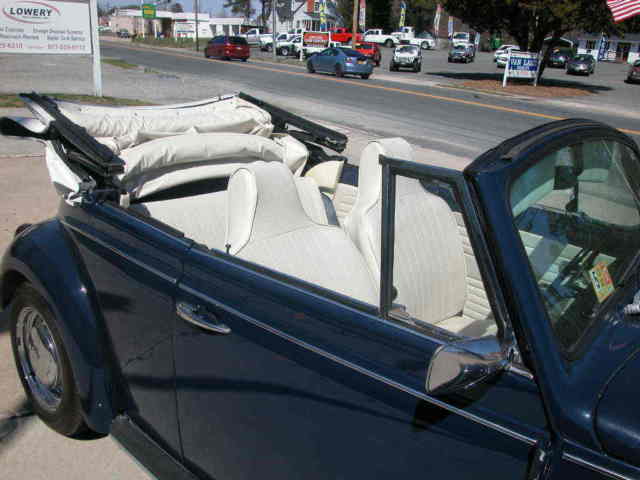 1970 Volkswagen Beetle - Classic Karmann Edition - photo 4