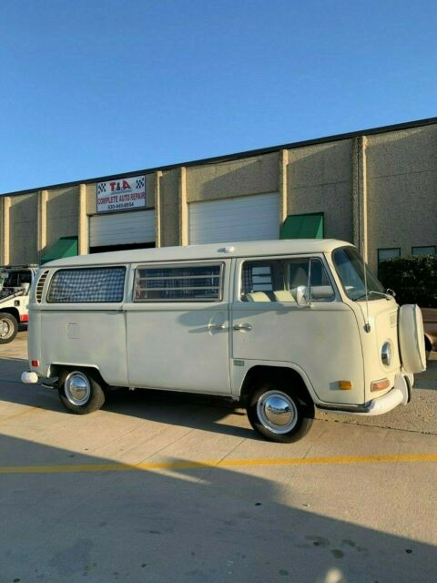 1970 Volkswagen Bus/Vanagon Campmobile - photo 2