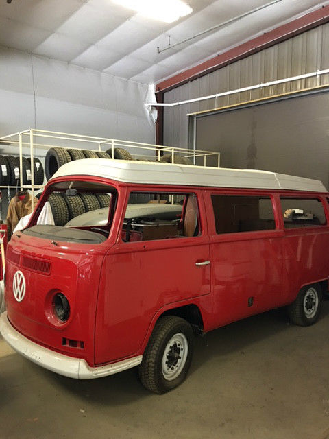 1970 Volkswagen Bus/Vanagon camper - photo 2