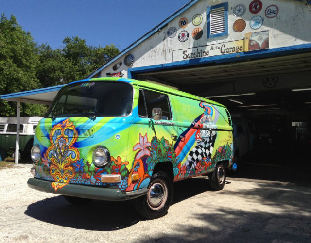 1970 Volkswagen Bus/Vanagon Double door panel - photo 4