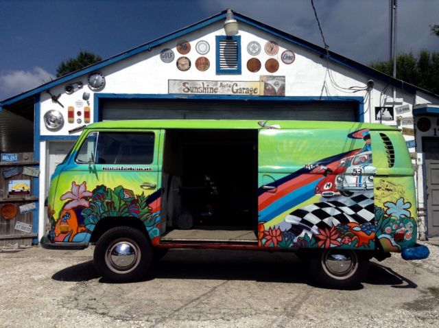 1970 Volkswagen Bus/Vanagon Double door panel - photo 8