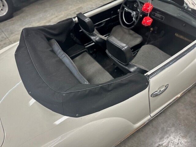 1970 Volkswagen Karmann Ghia - photo 12