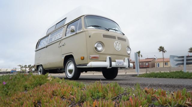 1970 VW LUXURY BUS SAFARE CUSTOM CAMPER 1970 Volkswagen Bus/Vanagon Safare Camper