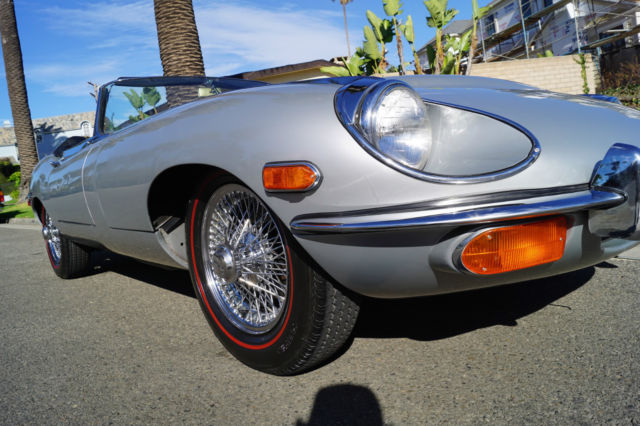 1970 Jaguar E-Type Light Gray Leather - photo 6