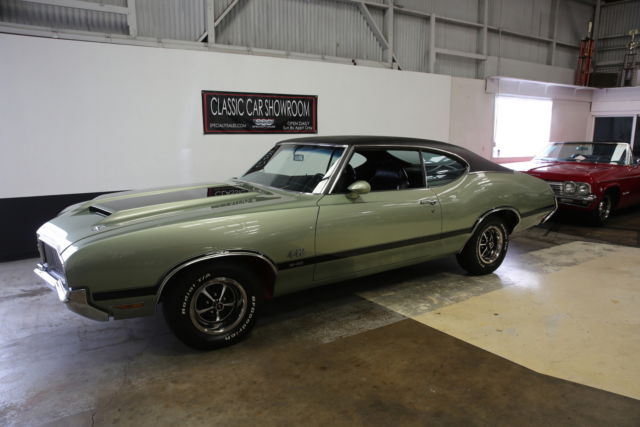 1970 Oldsmobile 442-W30 Cutlass - photo 2