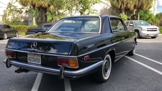 1971 1972 1970 MERCEDES 250C COUPE W114 CLASSIC 1971 Mercedes-Benz 200-Series W114 CLASSIC COUPE