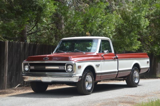 1970 Chevrolet C-10 Custom/10 - Restored! - NO RESERVE!! - photo 2