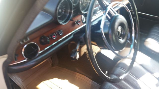1971 Mercedes-Benz 200-Series 280 S - photo 11