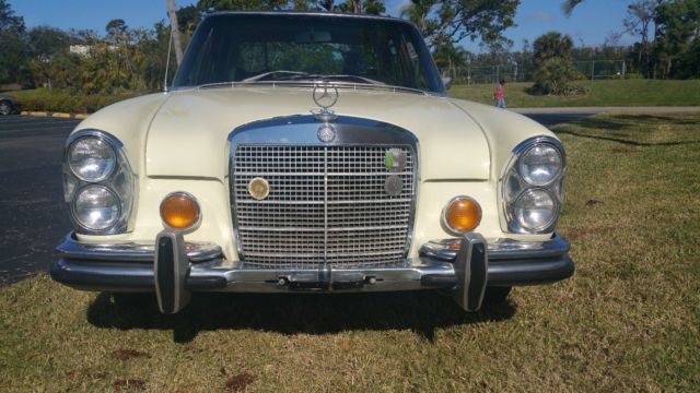 1971 Mercedes-Benz 200-Series 280 S - photo 6