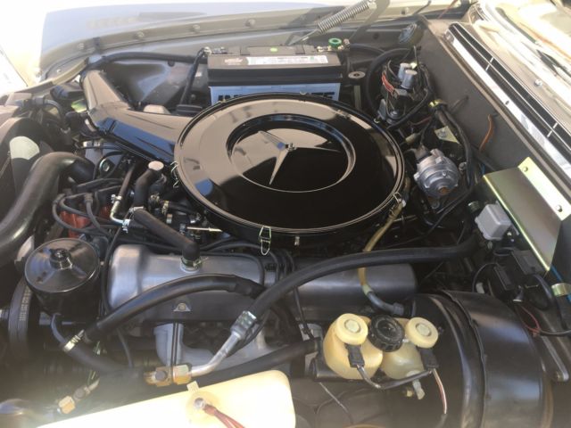 1971 Mercedes-Benz 200-Series - photo 9