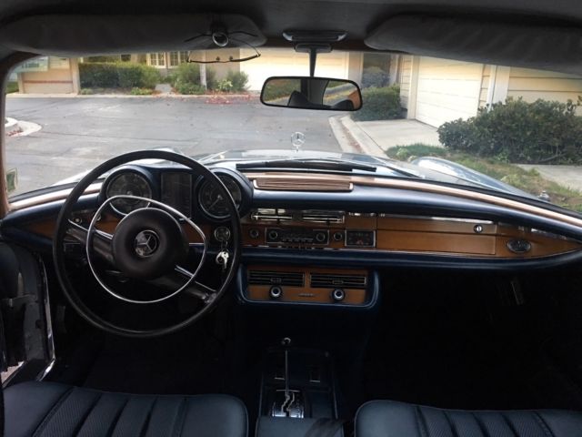 1971 Mercedes-Benz 200-Series Leather - photo 10