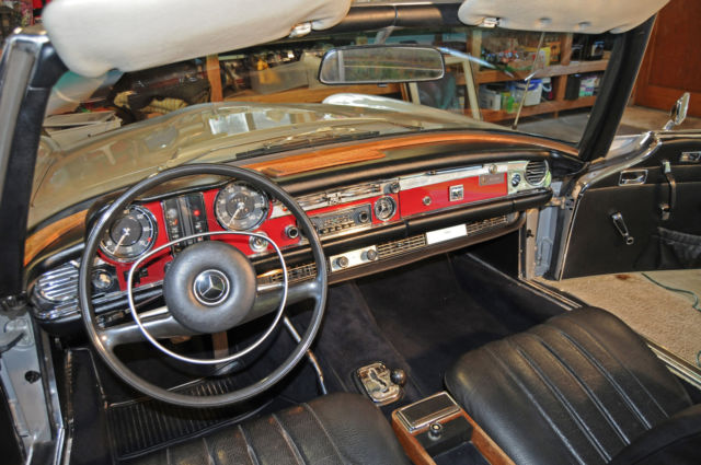 1971 Mercedes-Benz 200-Series - photo 13