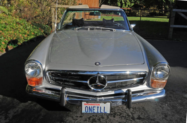 1971 Mercedes-Benz 200-Series - photo 2