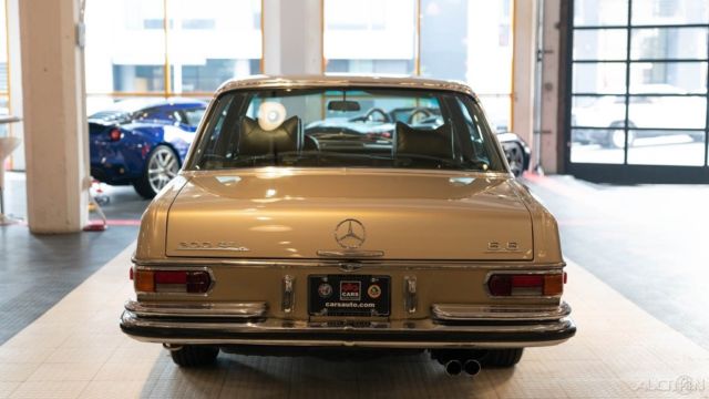 1971 Mercedes-Benz 300-Series 300SEL 6.6 - photo 4