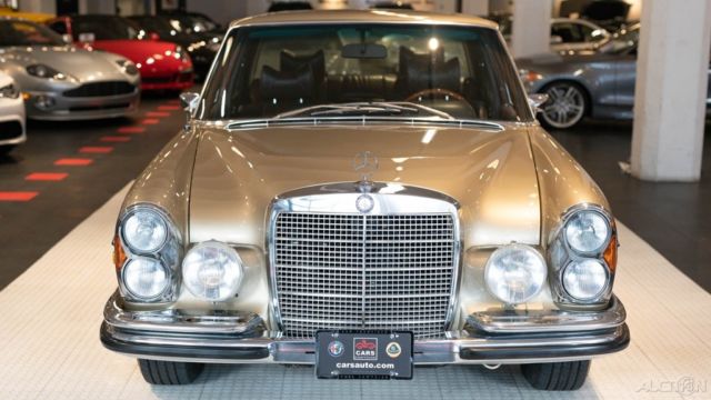 1971 Mercedes-Benz 300-Series 300SEL 6.6 - photo 8