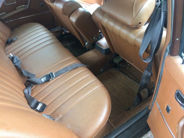 1971 Mercedes-Benz 200-Series - photo 8