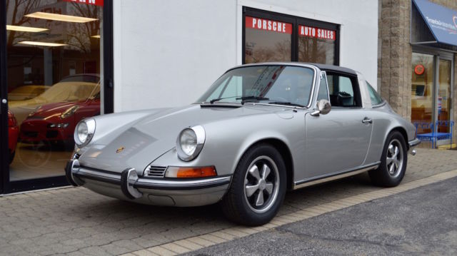 1971 911 T, Fully Restored, Numbers Matching, Targa, 50,707 Miles! 1971 Porsche 911