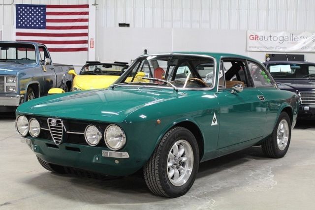 1971 Alfa Romeo 1750 GTV 87953 Miles Pine Green Coupe 1779 CC 4 Cyl Manual 1971 Alfa Romeo 1750 GTV