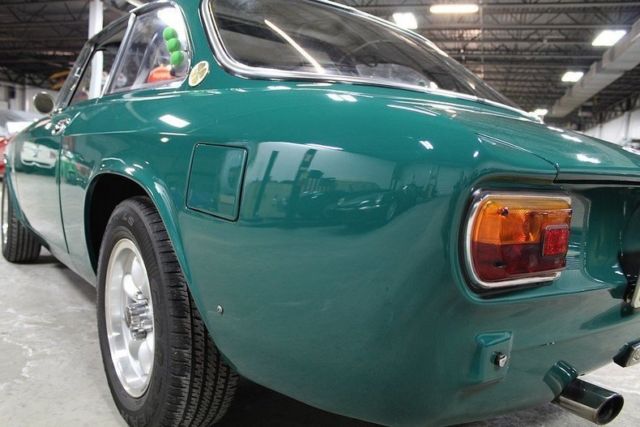 1971 Alfa Romeo 1750 GTV - photo 11