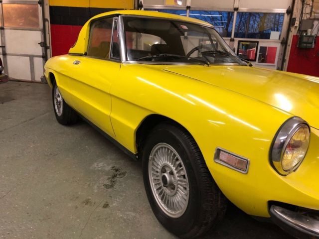 1971 Alfa Romeo Spider Convertible - photo 3
