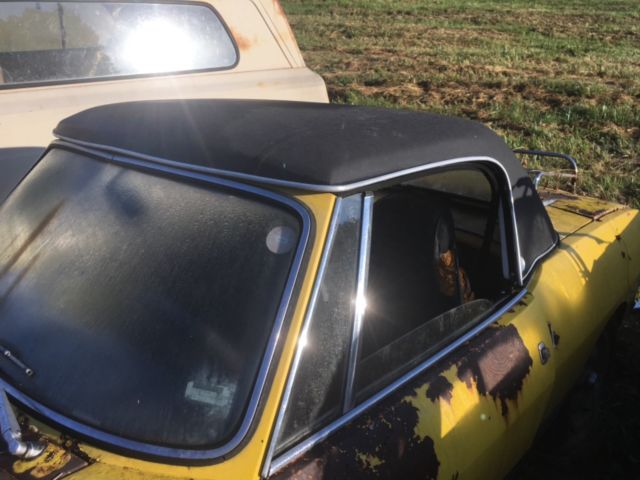 1971 & 1973 FIAT 850 Sport 1973 Fiat 850 Sport