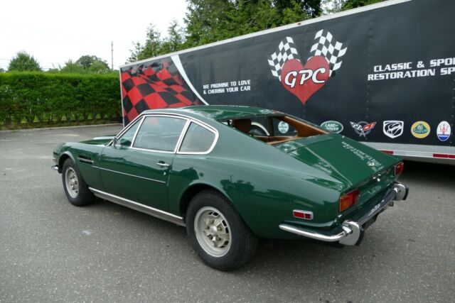 1971 Aston Martin DBS V8 - photo 5