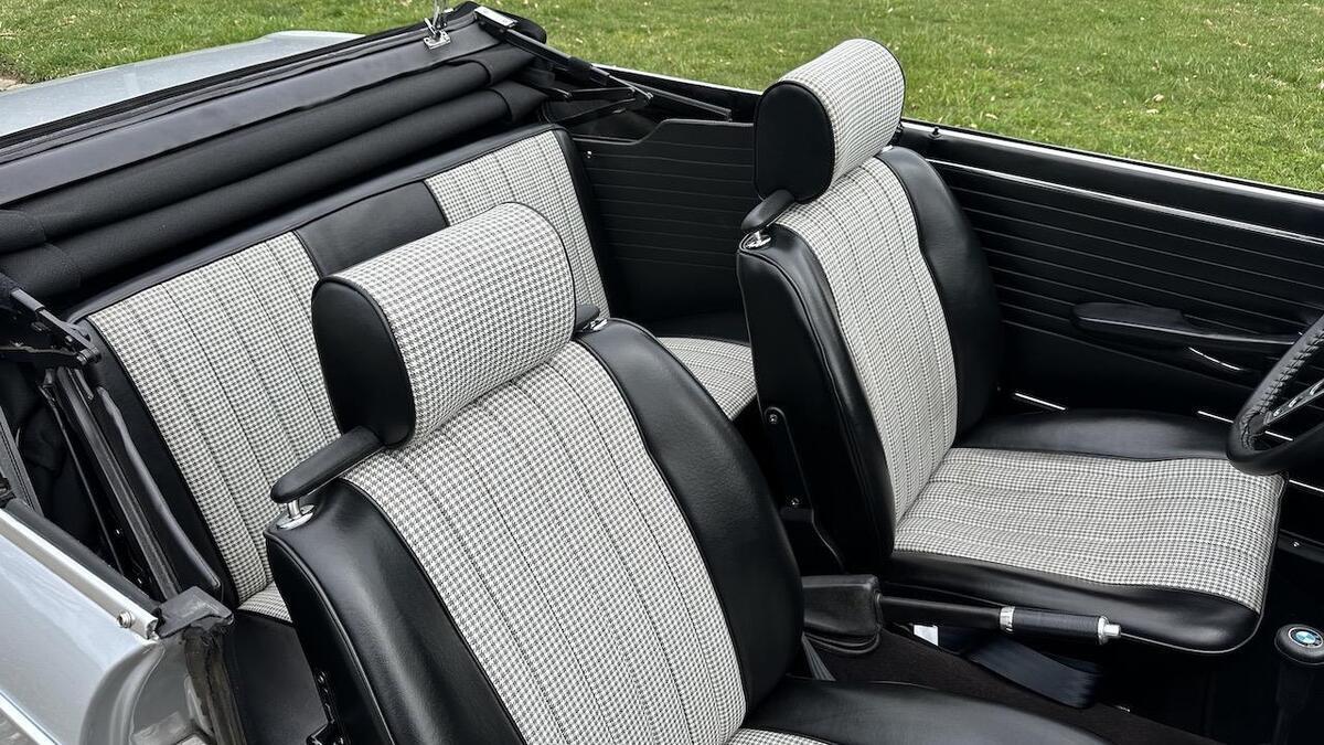 1971 BMW 1600 Cabriolet Convertible - photo 4