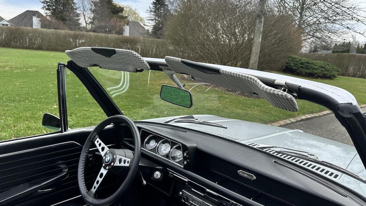 1971 BMW 1600 Cabriolet Convertible - photo 5