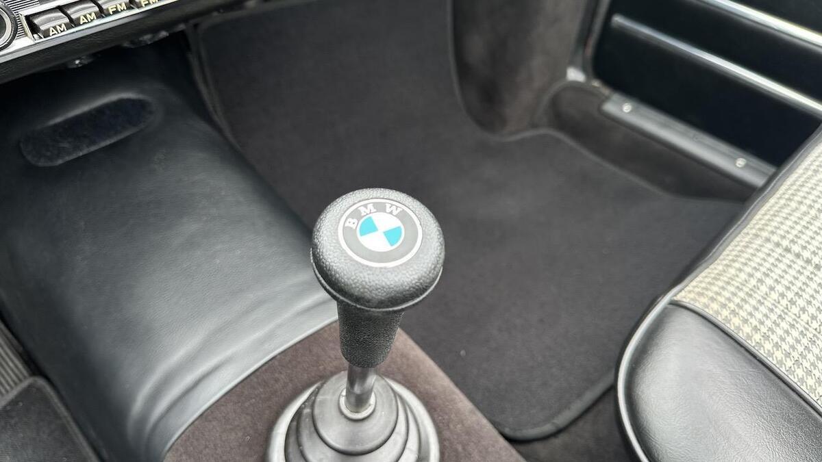 1971 BMW 1600 Cabriolet Convertible - photo 6