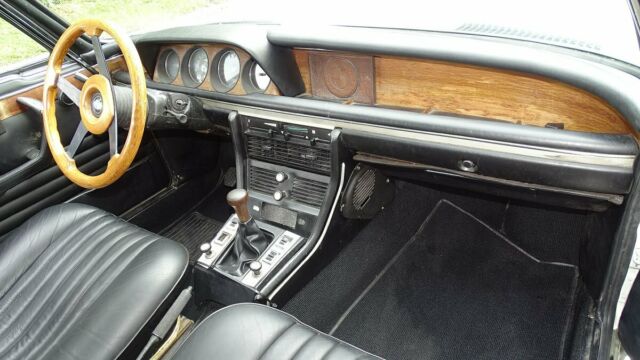 1971 BMW 2800CS LEATHER - photo 11