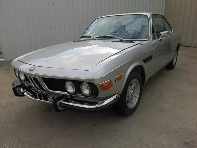 1971 BMW 2800CS Salvage Wracked Rebuildable Low Miles Low Reserve 71 rare 1971 BMW 2-Series 2800CS 5Speed Manual