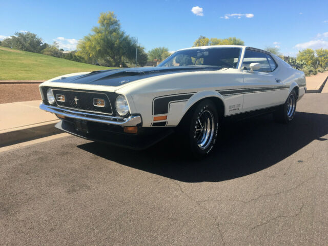 1971 Boss Mustang For sale, restored by Desert Classic Mustangs 1971 Ford Mustang
