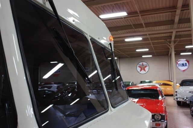 1971 GMC P10 Value-Van Custom P10 - photo 12