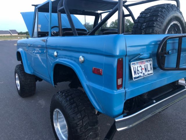 1971 Ford Bronco Beautiful Restored Early Model Bronco - photo 9