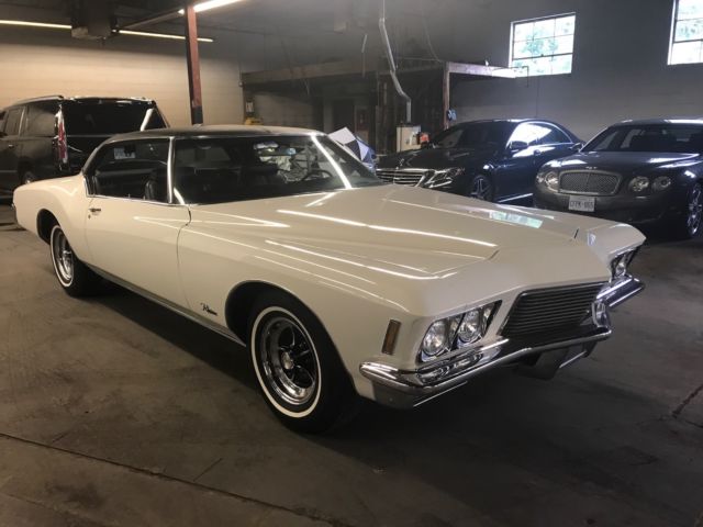 1971 Buick Riviera - photo 2