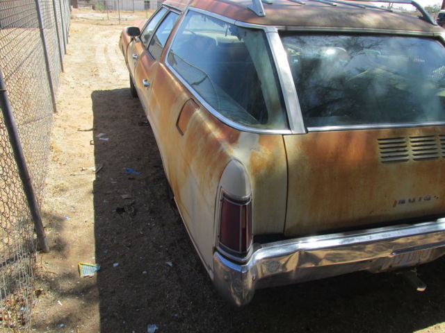 1971 Buick Estate Wagon - photo 2